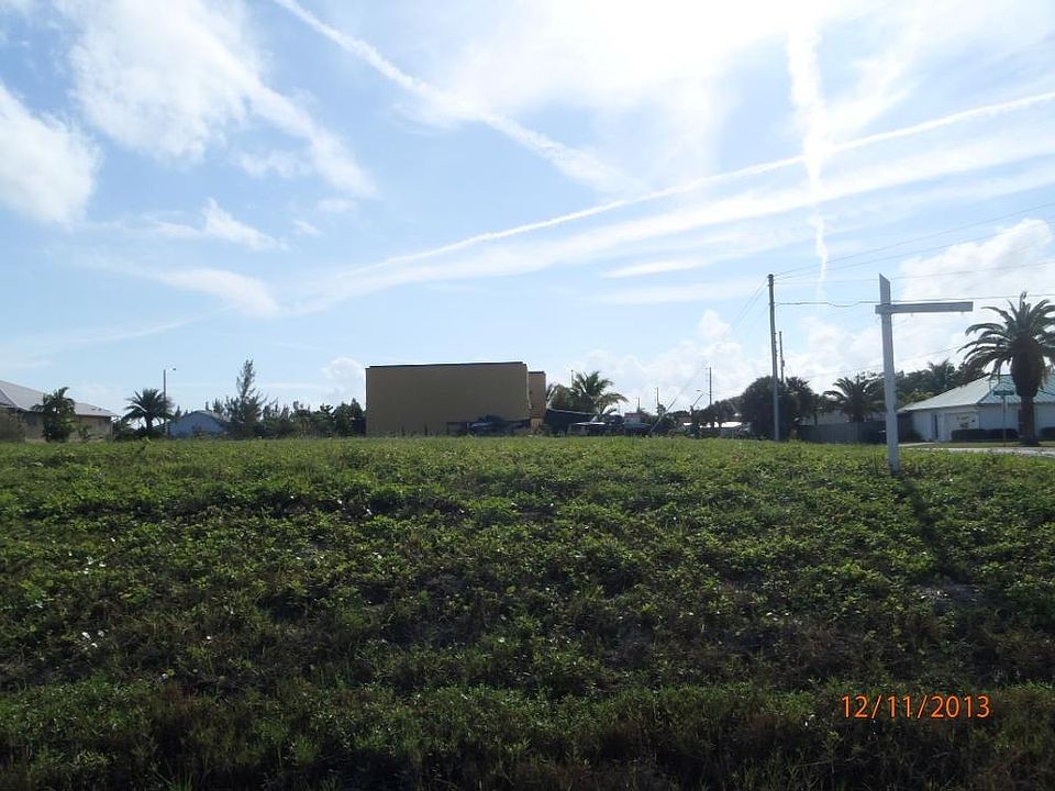 2nd image of 0 Porpoise Avenue
