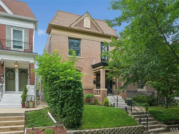 4165 Russell Blvd, Saint Louis, MO 63110
