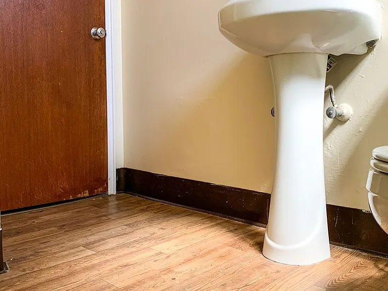 2 Bedroom with Hardwood Floors — Photo 34