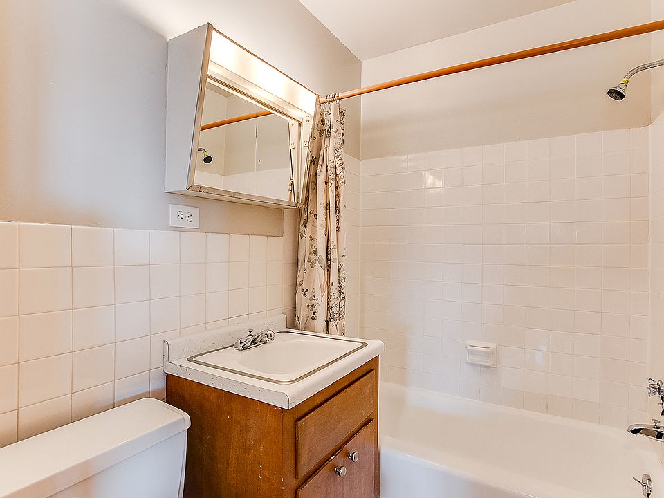 1st image of 1910 Colfax Ave S #17943100