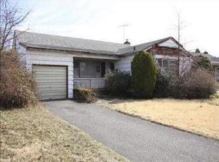 763 Greta Pl, Bellmore, NY 11710