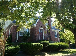 29 Morey Rd, West Roxbury, MA 02132