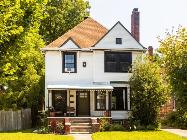 2564 Field St, Detroit, MI 48214