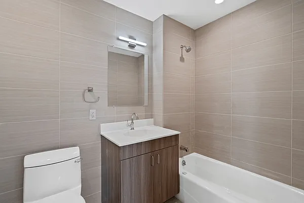 Rented by Nest Seekers International | media 3