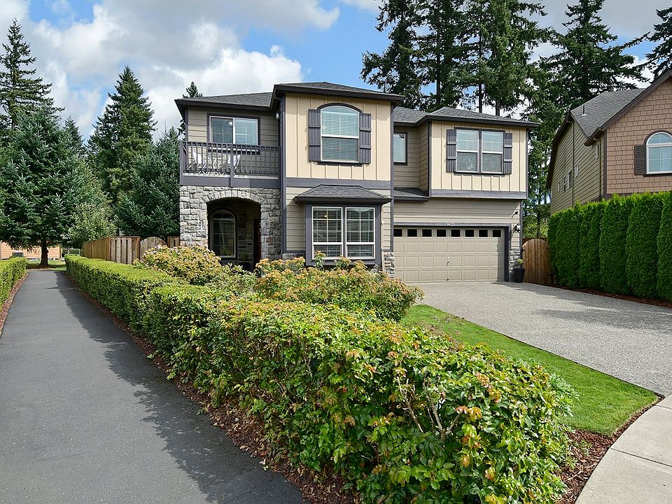 1st image of 14315 NE 95th Cir