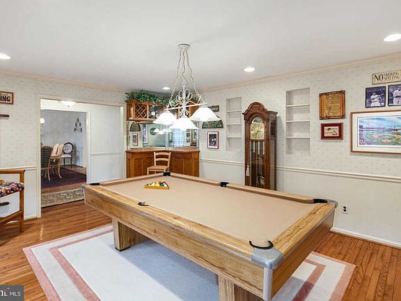 4th image of 124 Liberty Dr