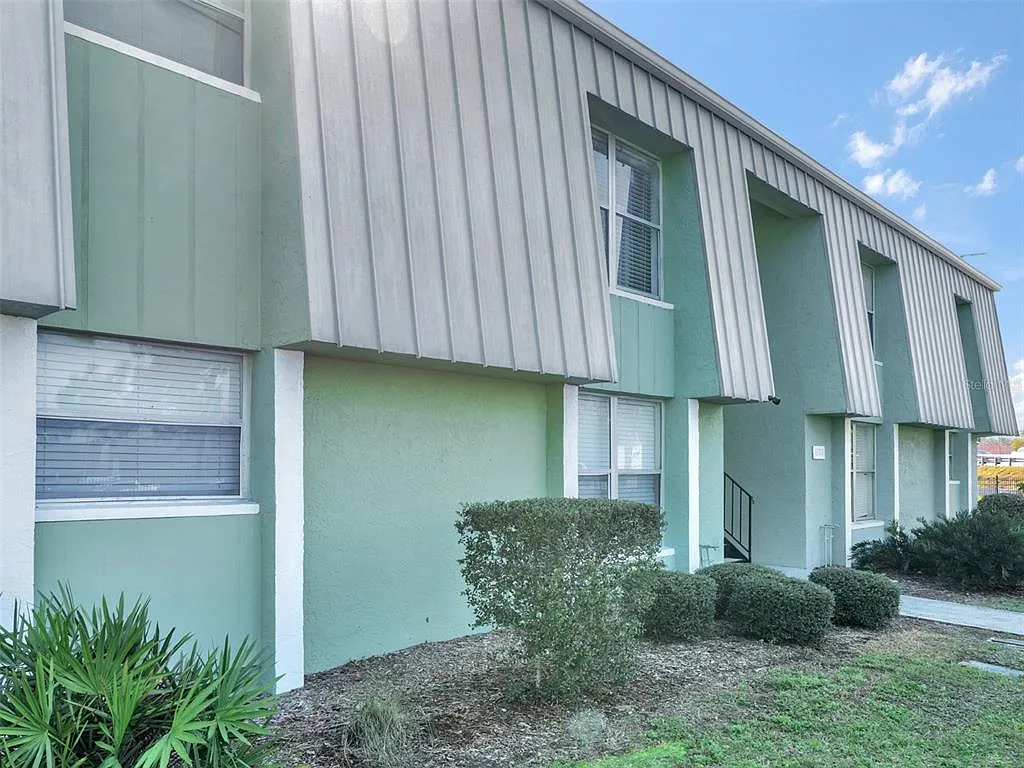 7450 35th St N APT 1604, Pinellas Park FL - Owner Finance Home