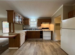 983 D Avenue Dr SE, Hickory, NC 28602