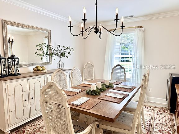 4th image of 1016 Pine Martin Rd