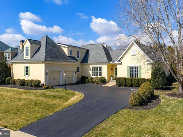 15815 Spyglass Hill Loop, Gainesville, VA 20155