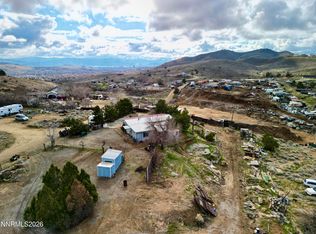 550 Quartz Ln, Sun Valley, NV 89433