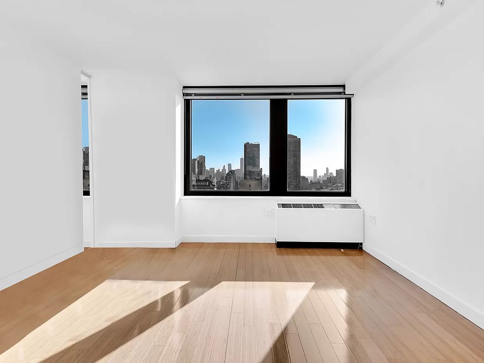 1st image of 100 W 39th St APT 37H