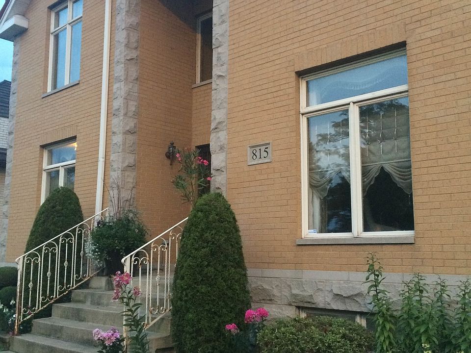 1st image of 815 E Oakwood Blvd #2