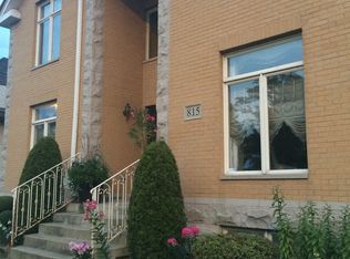 815 E Oakwood Blvd #2, Chicago, IL 60653