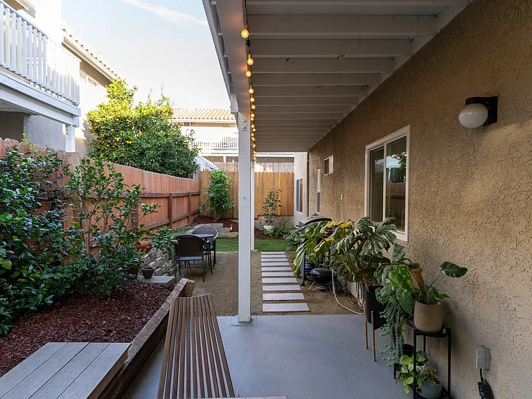 1304 Palomar Pl #1 — Photo 22