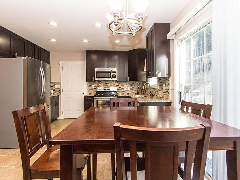 5653 Riverside Walk Dr — Photo 13