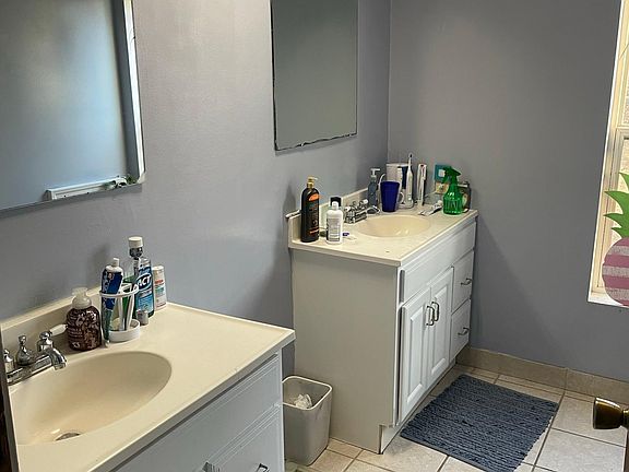 Bathroom Dual Sinks