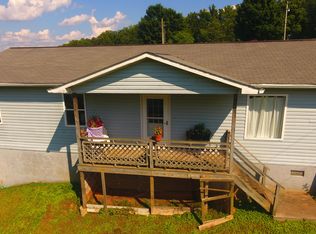 773 Laurel Rd, Clinton, TN 37716