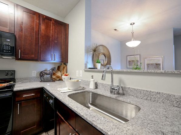 3700 Springhurst Blvd #12-104