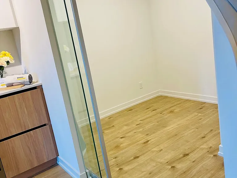 35 Parliament St #429 — Photo 23