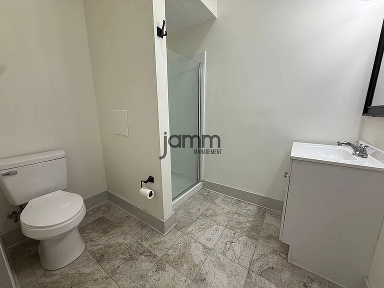 1848 E 89th St #302 — Photo 6