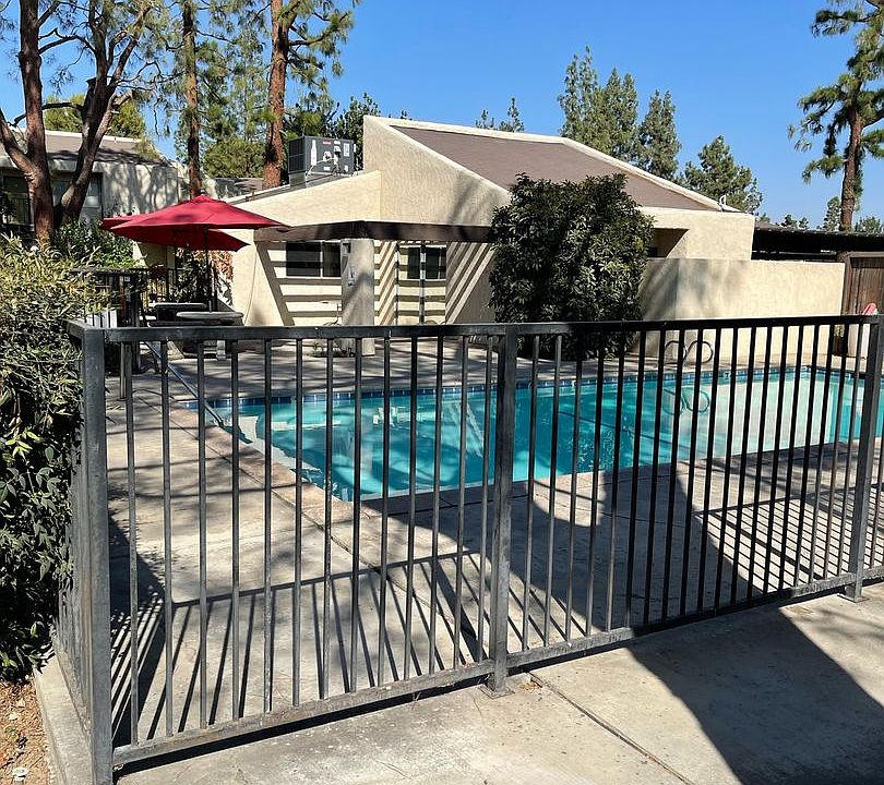 1st image of 4171 California Ave #22