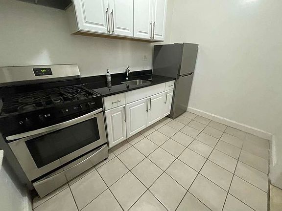 2nd image of 28-27 35th St #4R