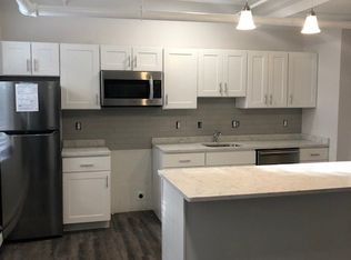 87 Park Dr #25, Boston, MA 02215