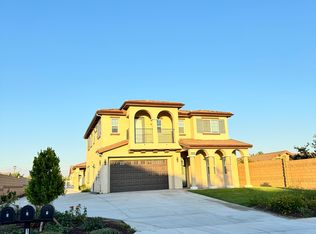 1389 S Idyllwild Ave #1, Bloomington, CA 92316