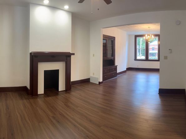 1320 Evergreen Ave