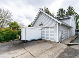 15098 98a Ave, Surrey, BC