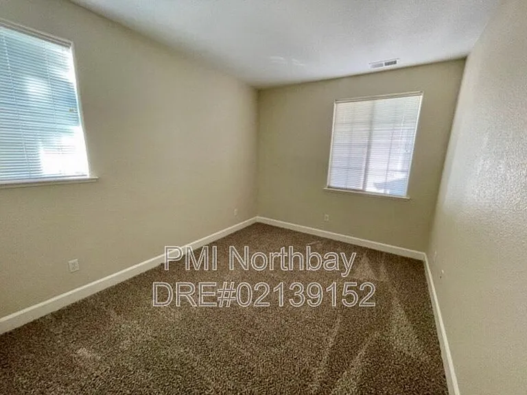6347 Newhaven Ln — Photo 12