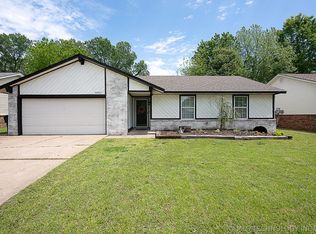 7907 N 120th East Ave, Owasso, OK 74055