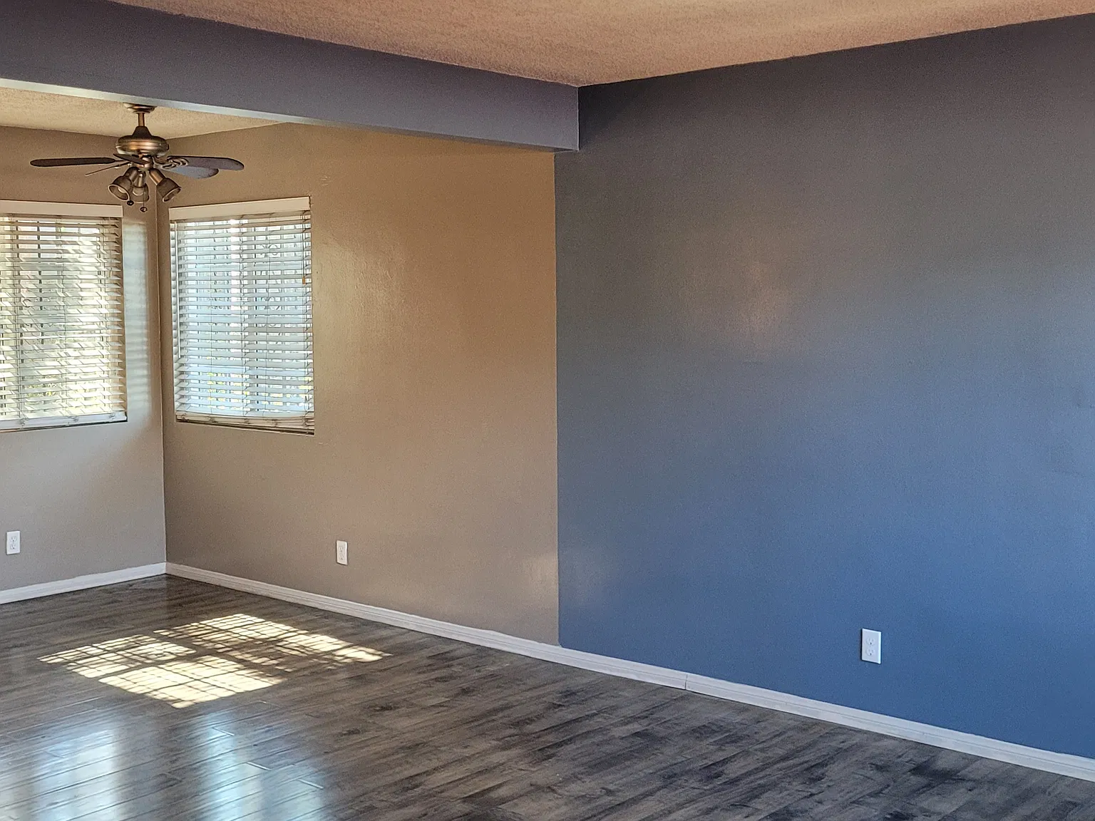 2 bed, 1000 sqft, $2,600 — Photo 3