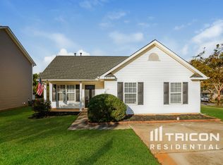 1517 Crandon Dr, Charlotte, NC 28216
