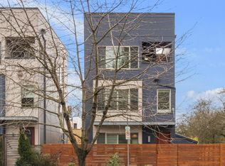 3955 SW Oregon St, Seattle, WA 98116