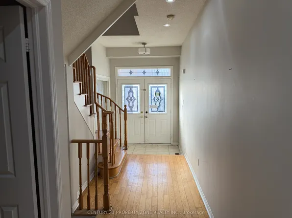 77 Maddybeth Cres, Brampton, ON L6Y 5R6