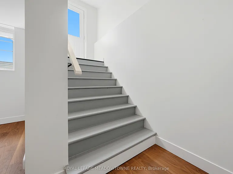 2718 Bovaird Dr W #BASEMENT — Photo 3