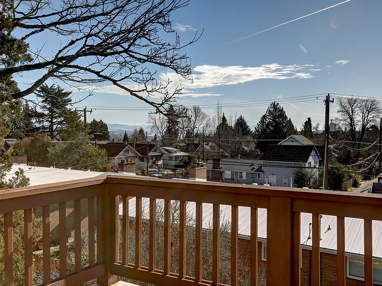 6510 17th Ave NE — Photo 31