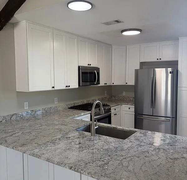 12195 Sage Ave — Photo 1