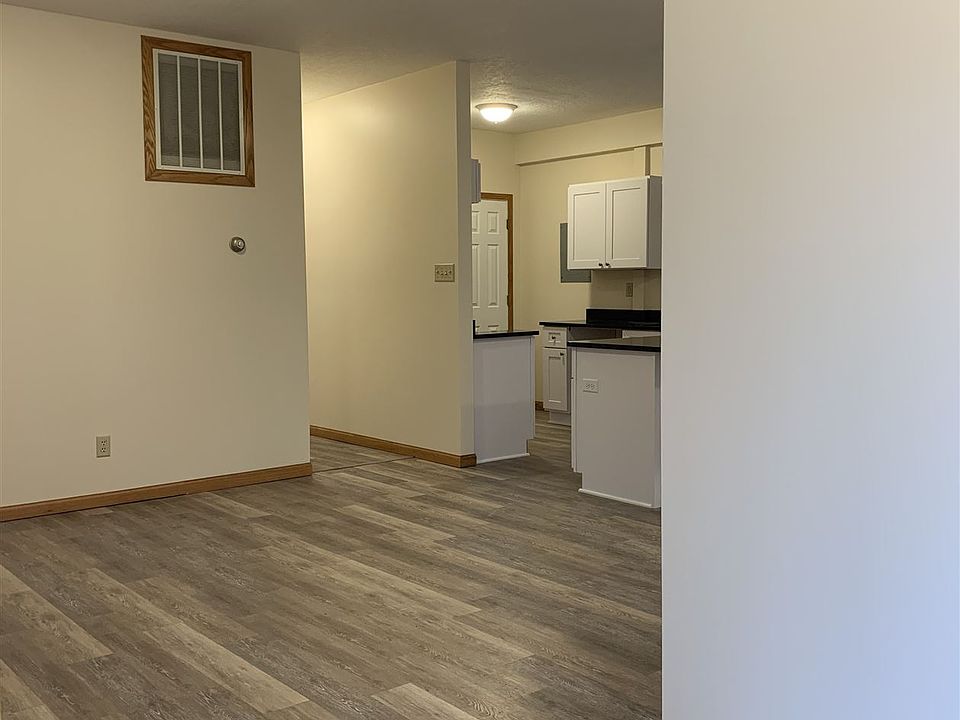 living room from door