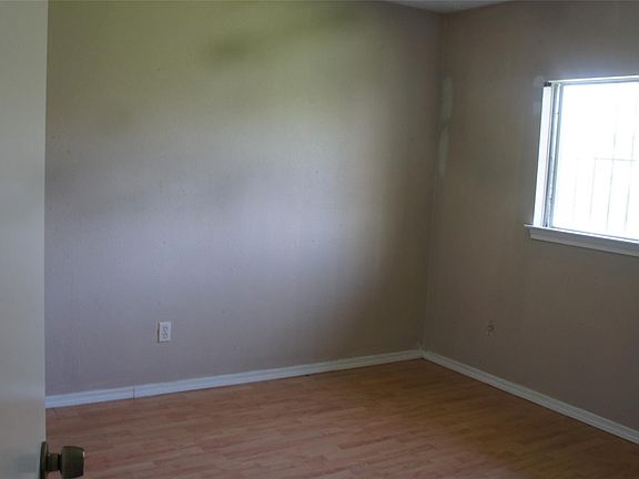 5th image of 15235 Peachmeadow Ln