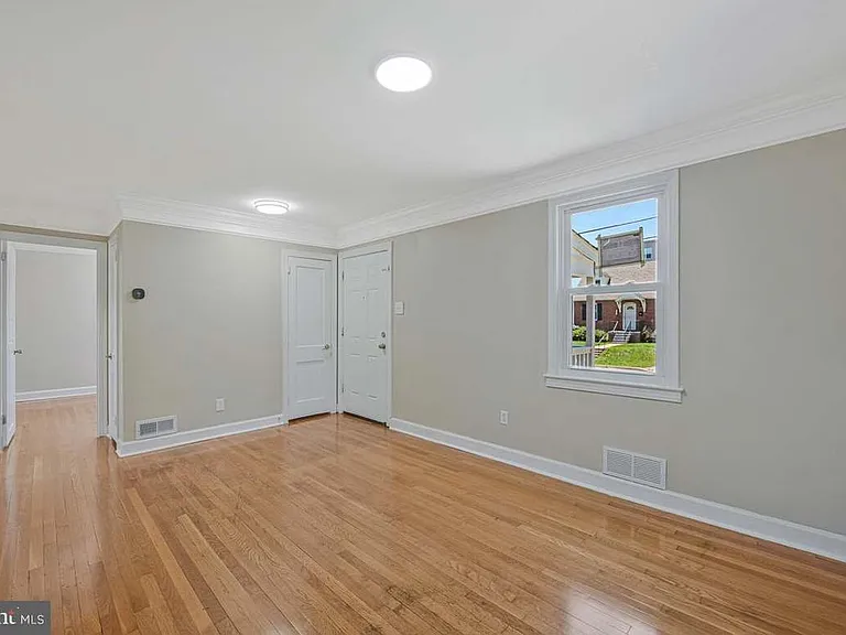 9035 48th Pl — Photo 27