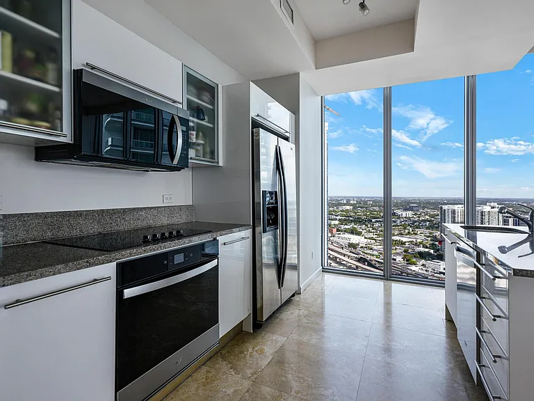 888 Biscayne Blvd #4412 — Photo 8
