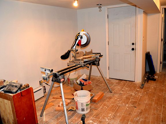 2nd image of 2540 45th St APT 1