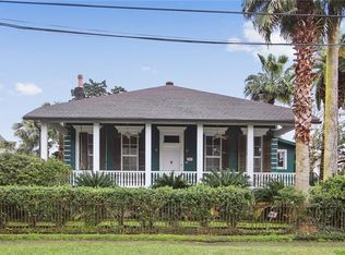 1103 Soniat St, New Orleans, LA 70115
