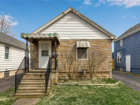 253 70th St, Niagara Falls, NY 14304