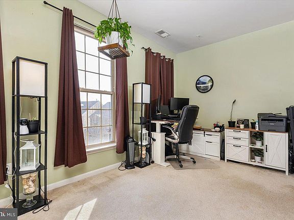 4th image of 7828 Cedar Branch Dr