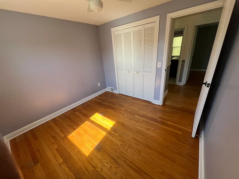 77 Grove St — Photo 28