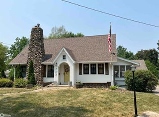 706 5th St N, Humboldt, IA 50548